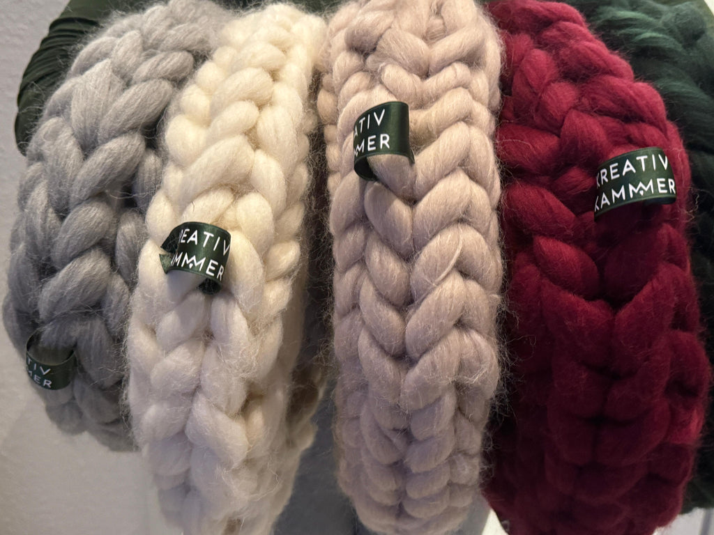 Wollkranz hande made by KreativKammer